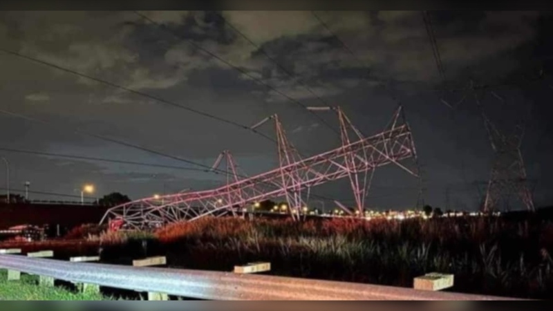 An electrical pylon is collapsed near Autoroute 30 on Montreal's South Shore after a bus crashed into it on Saturday, July 6, 2024. (Source: Facebook)